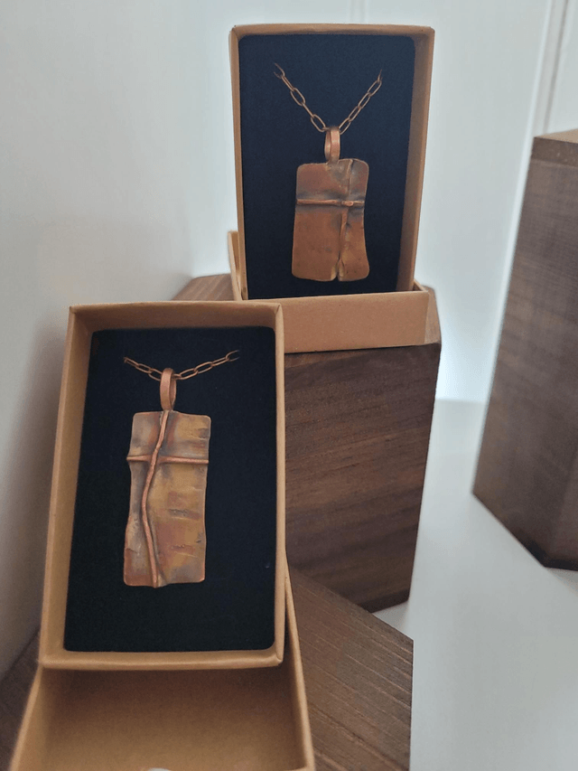 pendant small