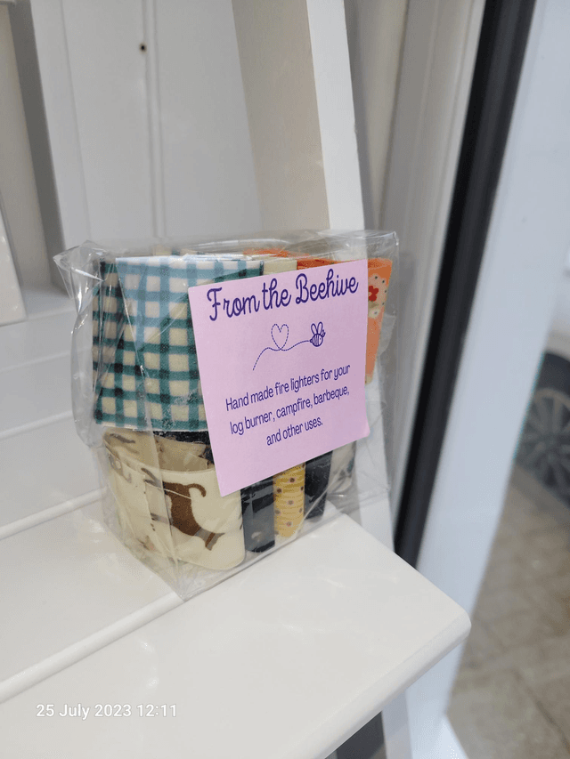Beeswax firelighters