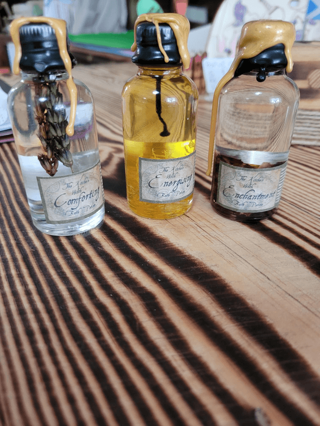 Bath oil