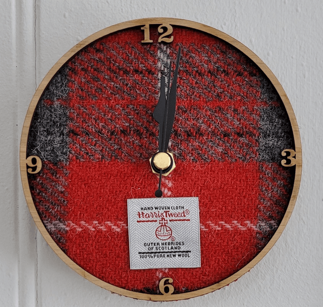 Round clock